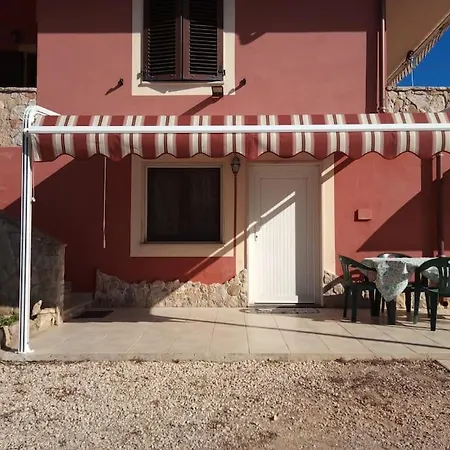 Titi' Vacanze La Corte Apartment Campanedda